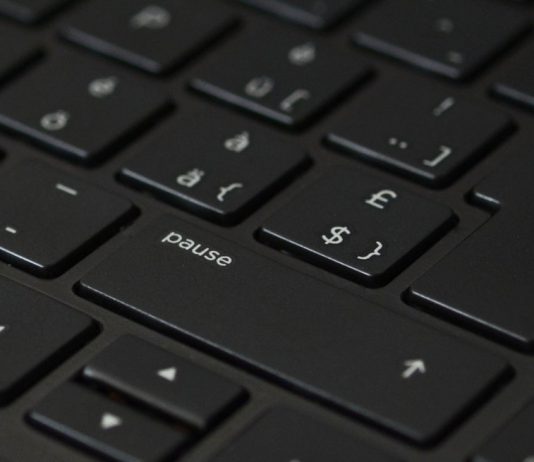 Best laptops with number pad : Top 5 laptops with number pads! Best laptops with number pad