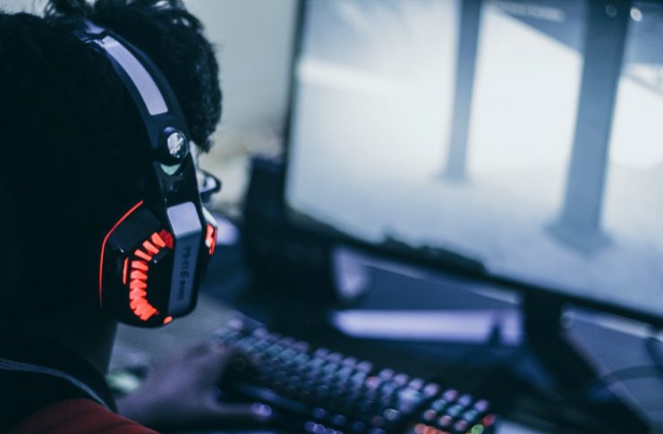 Best gaming laptops under 2500
