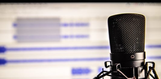 Best Laptops for Podcasting: 2019 Buyers’ Guide! Best Laptops for Podcasting